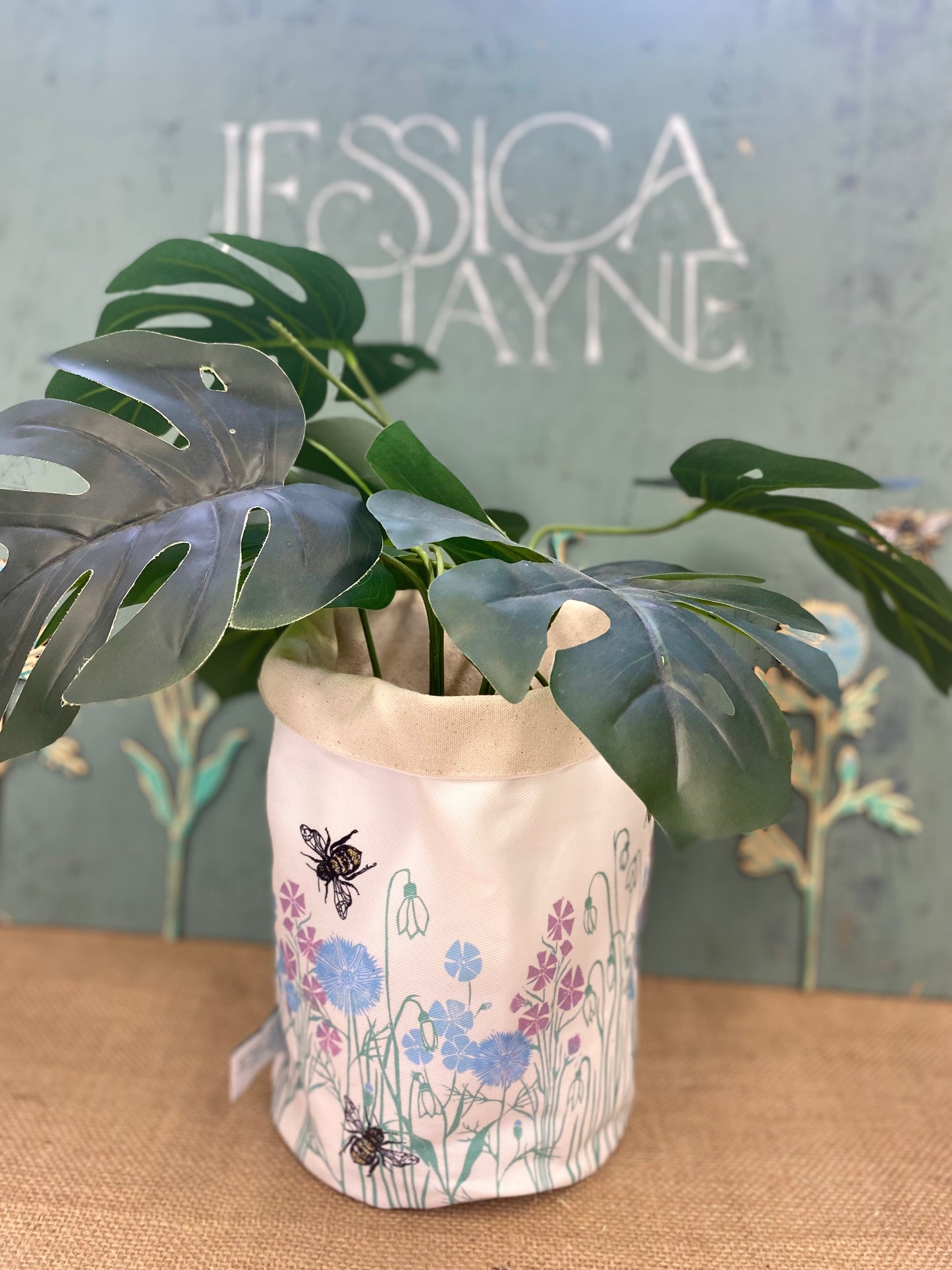 Wildflower & Bee's Plant Pot Bag
